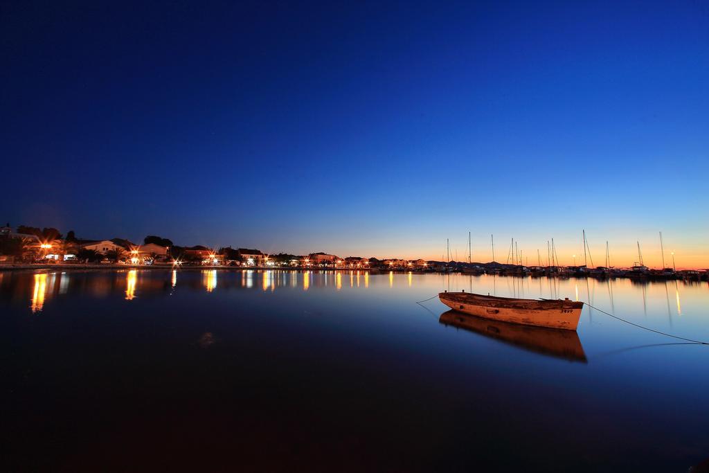 Luxury Apartments Sikiric With Fantastic View On The Sea Bibinje Ngoại thất bức ảnh