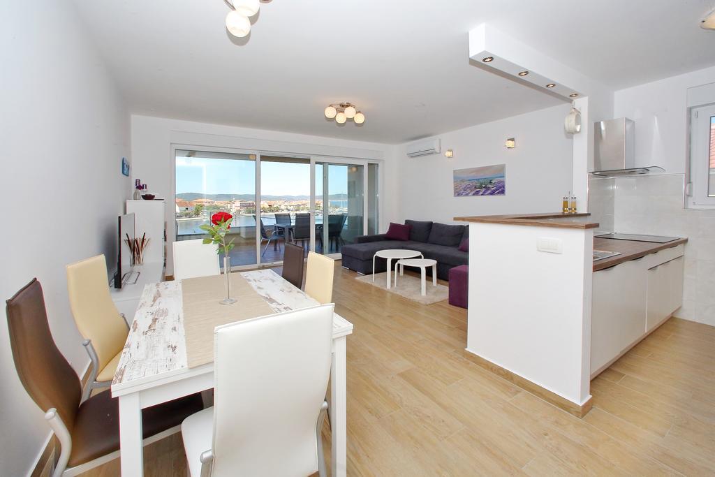 Luxury Apartments Sikiric With Fantastic View On The Sea Bibinje Ngoại thất bức ảnh