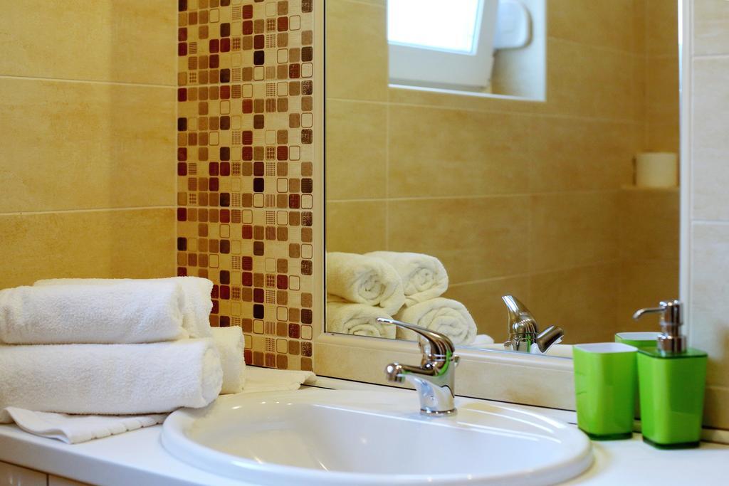 Luxury Apartments Sikiric With Fantastic View On The Sea Bibinje Ngoại thất bức ảnh