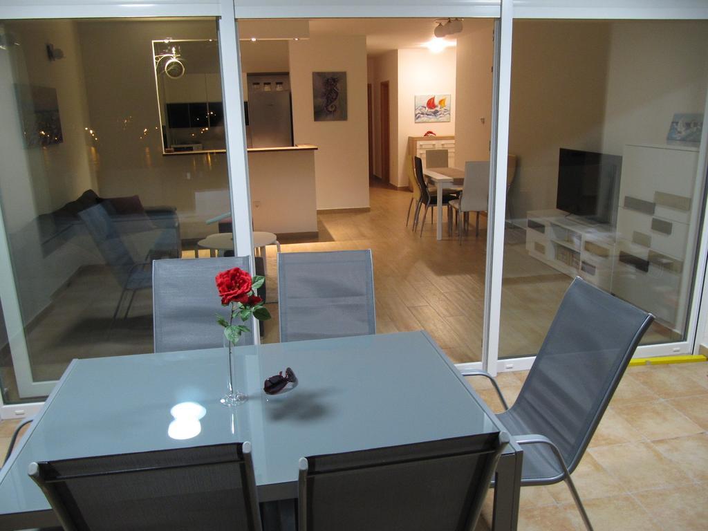 Luxury Apartments Sikiric With Fantastic View On The Sea Bibinje Ngoại thất bức ảnh