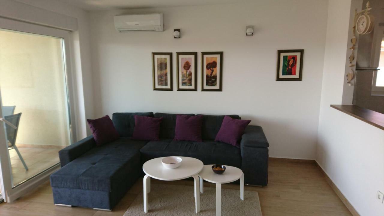 Luxury Apartments Sikiric With Fantastic View On The Sea Bibinje Ngoại thất bức ảnh